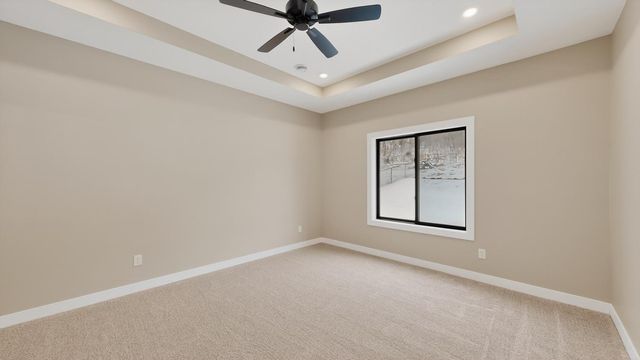 1845 Hadley Hills Drive NE, Rochester, MN 55906