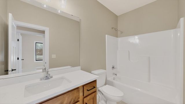 1845 Hadley Hills Drive NE, Rochester, MN 55906