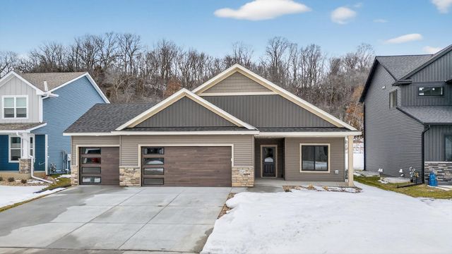 1845 Hadley Hills Drive NE, Rochester, MN 55906