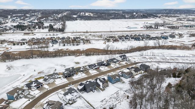 1845 Hadley Hills Drive NE, Rochester, MN 55906