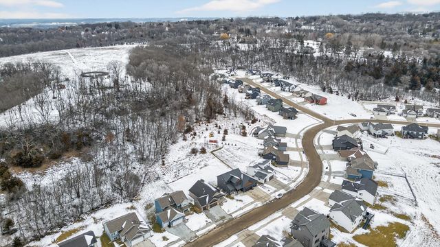 1845 Hadley Hills Drive NE, Rochester, MN 55906