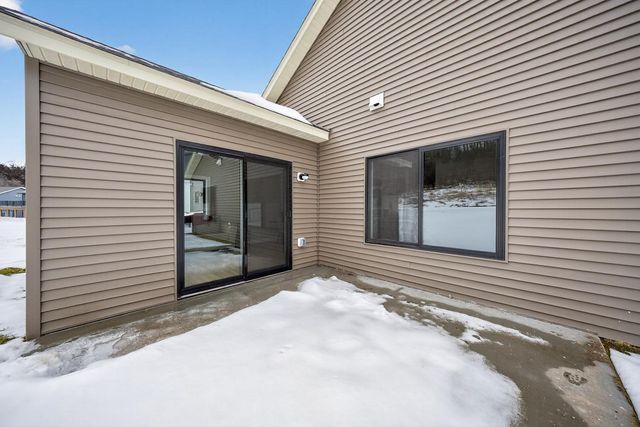 1845 Hadley Hills Drive NE, Rochester, MN 55906