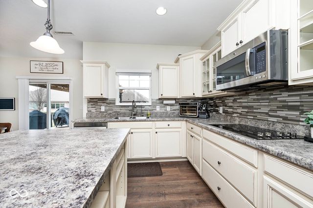 5674 Northlands Terrace, Plainfield, IN 46168