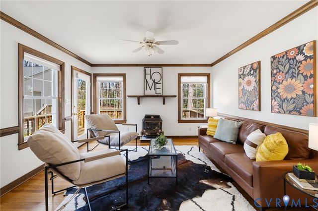 12712 Sawdust Dr, Glen Allen, VA 23059