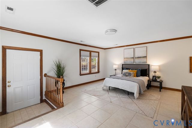 12712 Sawdust Dr, Glen Allen, VA 23059