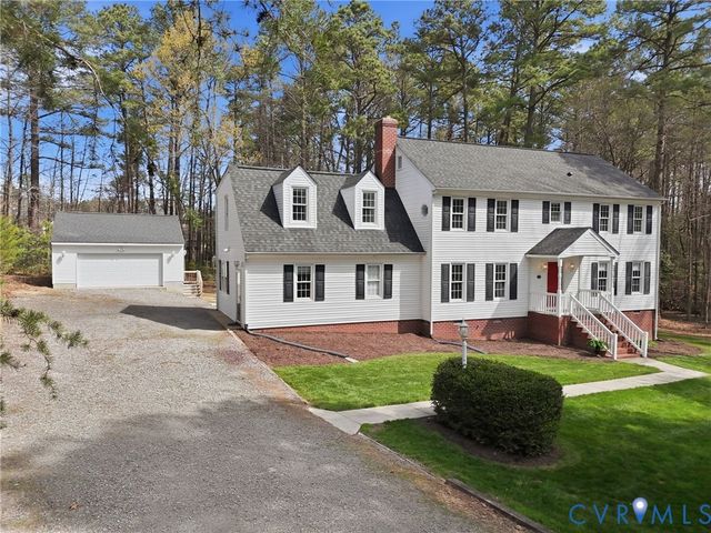 12712 Sawdust Dr, Glen Allen, VA 23059