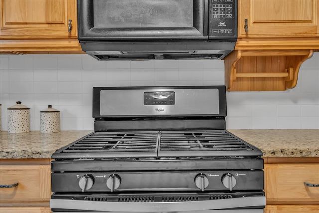 1008 S Miles Avenue, El Reno, OK 73036