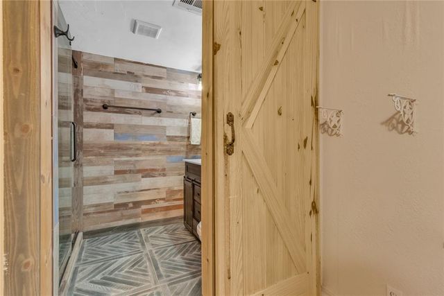 1008 S Miles Avenue, El Reno, OK 73036