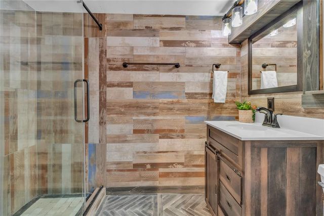 1008 S Miles Avenue, El Reno, OK 73036