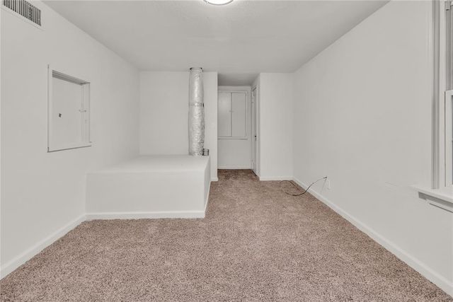 1008 S Miles Avenue, El Reno, OK 73036