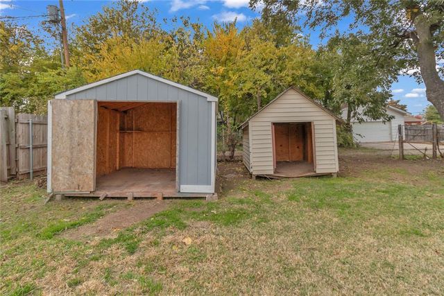 1008 S Miles Avenue, El Reno, OK 73036