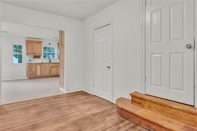 1008 S Miles Avenue, El Reno, OK 73036