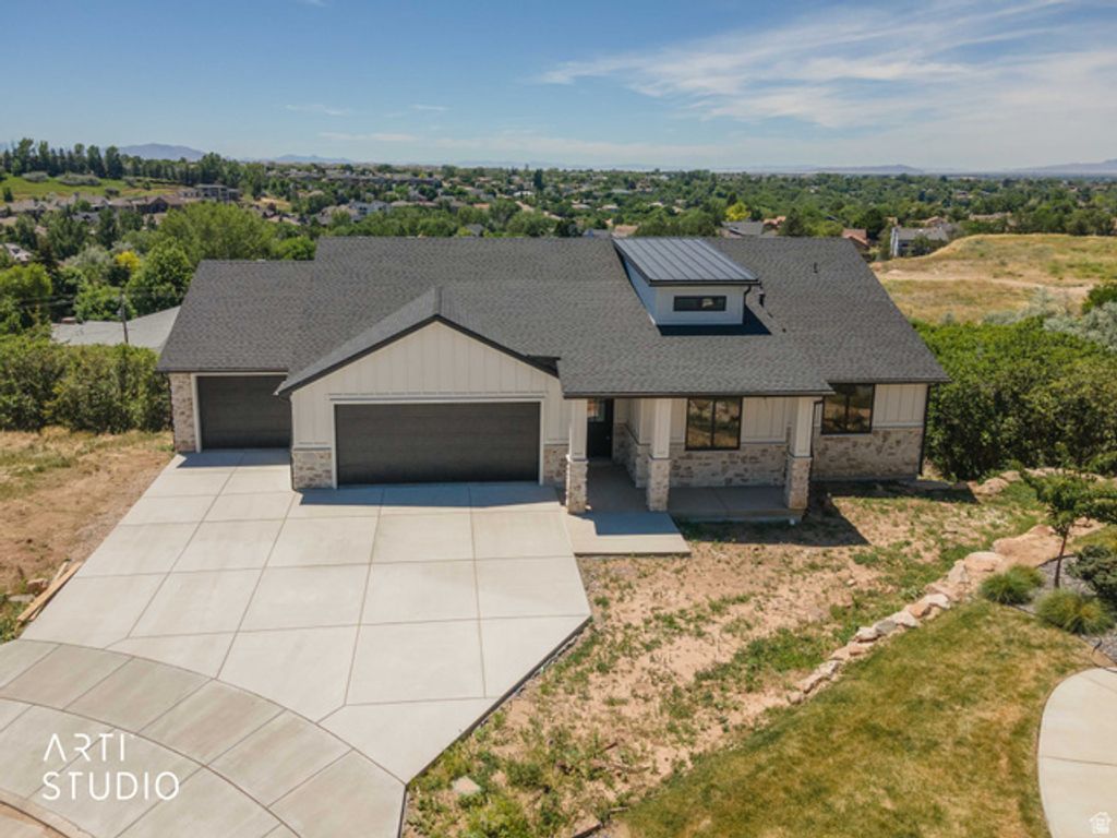 1295 SUNSET CT, Ogden, UT 84403
