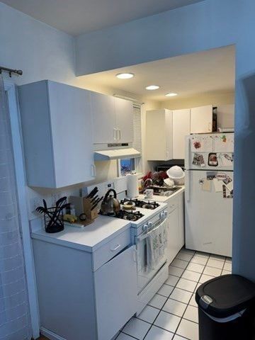 419 E 8th Street 1, Boston, MA 02127