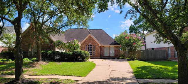 2806 Village Dale, Houston, TX 77059