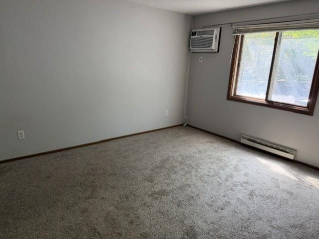 1585 Cohansey Street 104, Saint Paul, MN 55117