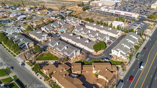 39237 10th W C, Palmdale, CA 93551