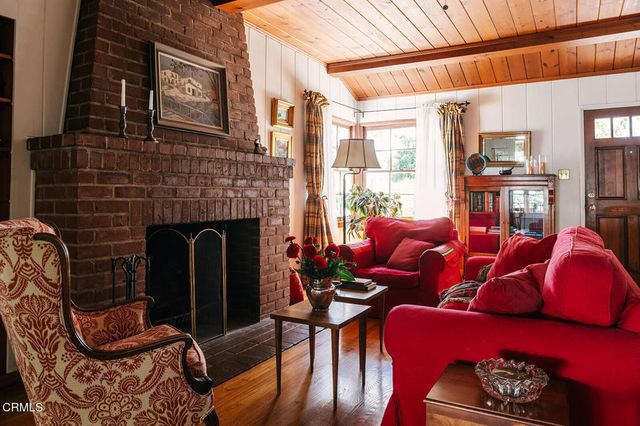 2046 Stratford Avenue, South Pasadena, CA 91030