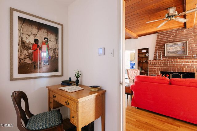 2046 Stratford Avenue, South Pasadena, CA 91030
