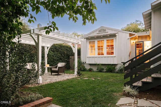 2046 Stratford Avenue, South Pasadena, CA 91030