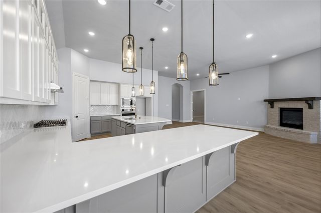 552 Station Drive, Waxahachie, TX 75167