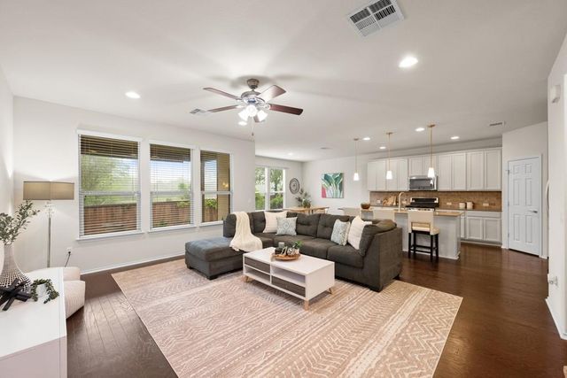 9400 Privet DR, Austin, TX 78748