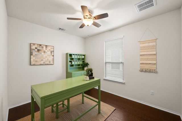 9400 Privet DR, Austin, TX 78748