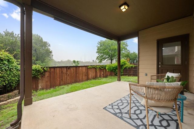 9400 Privet DR, Austin, TX 78748