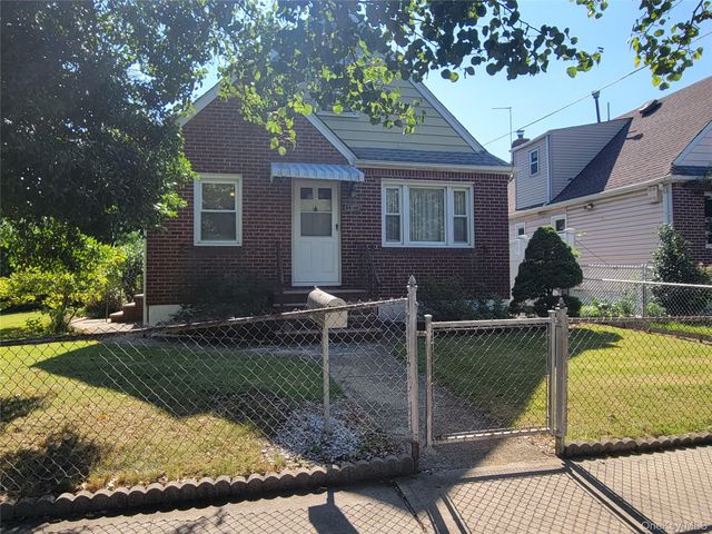 84-18 Commonwealth Boulevard, Bellerose, NY 11426