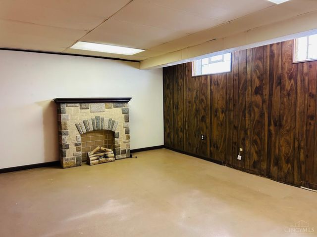 2585 Byrneside Drive, Colerain Twp, OH 45239