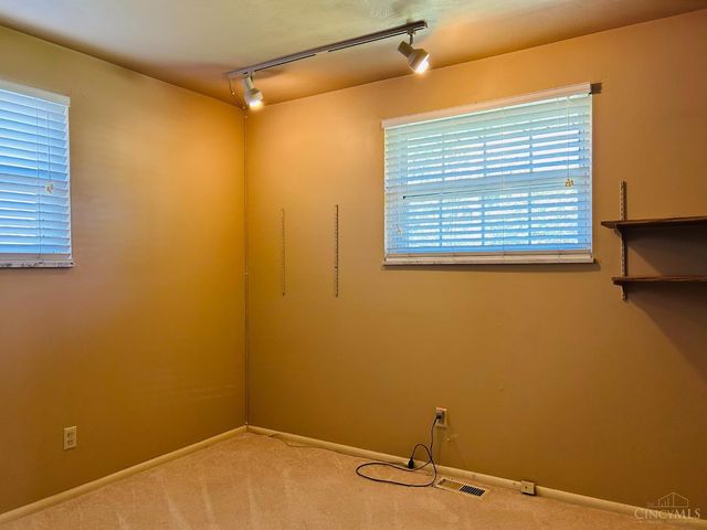 2585 Byrneside Drive, Colerain Twp, OH 45239
