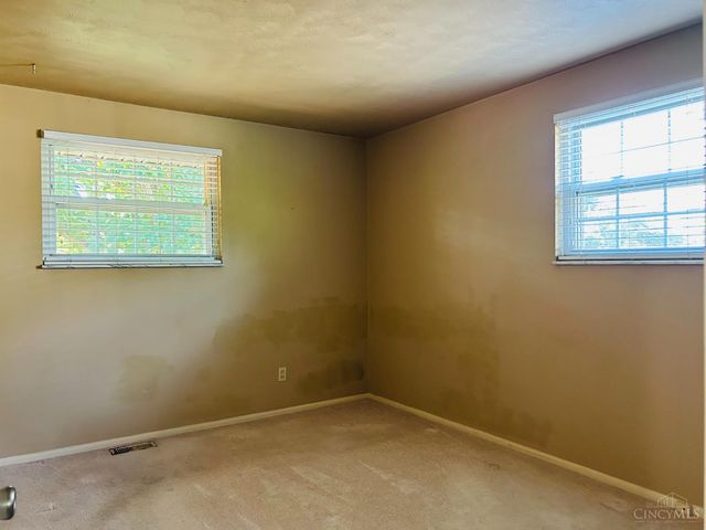 2585 Byrneside Drive, Colerain Twp, OH 45239