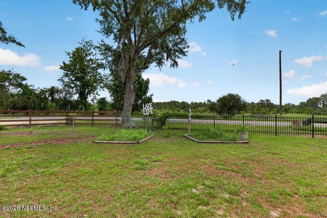 254 OLD WOODS Road, Interlachen, FL 32148