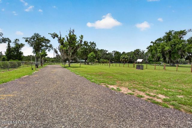 254 OLD WOODS Road, Interlachen, FL 32148