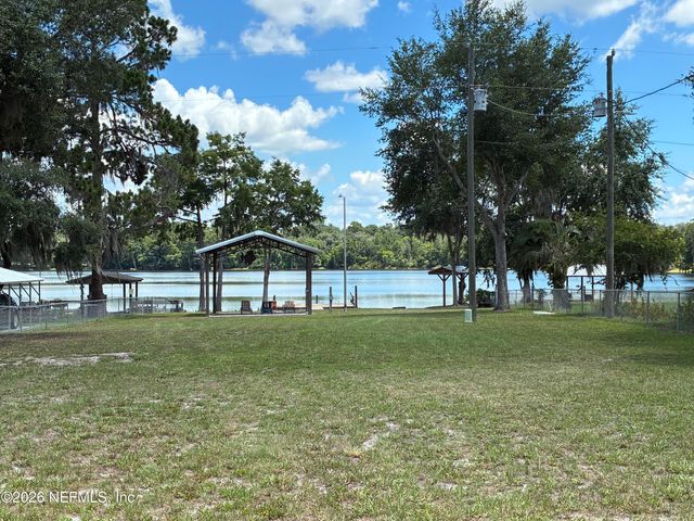 254 OLD WOODS Road, Interlachen, FL 32148