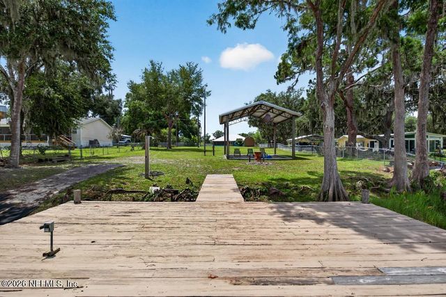 254 OLD WOODS Road, Interlachen, FL 32148