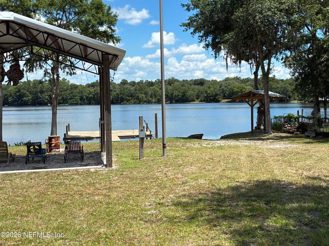 254 OLD WOODS Road, Interlachen, FL 32148