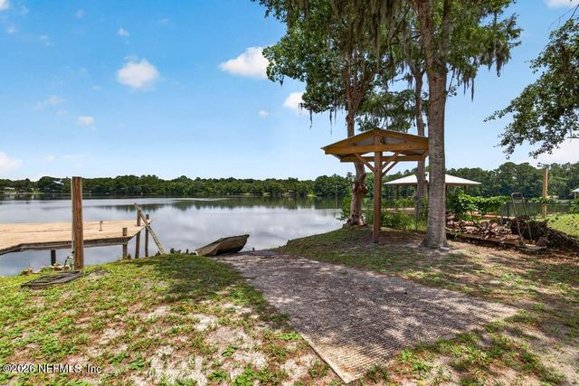 254 OLD WOODS Road, Interlachen, FL 32148