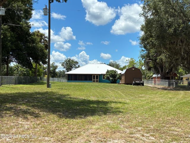 254 OLD WOODS Road, Interlachen, FL 32148