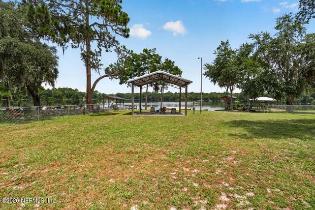 254 OLD WOODS Road, Interlachen, FL 32148