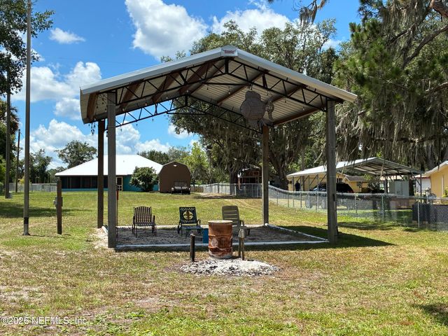 254 OLD WOODS Road, Interlachen, FL 32148