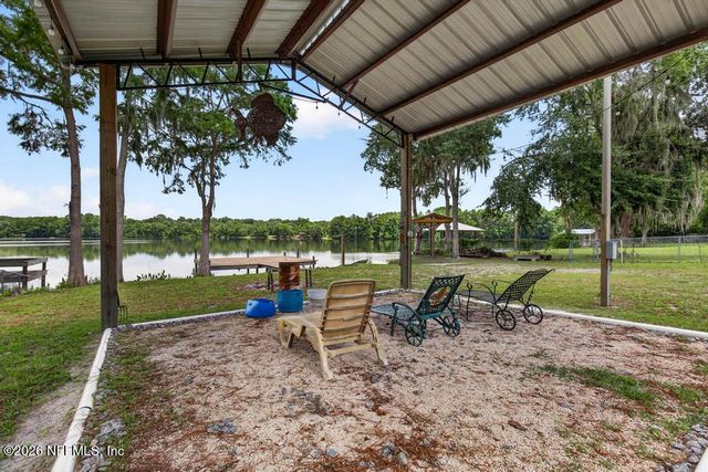 254 OLD WOODS Road, Interlachen, FL 32148