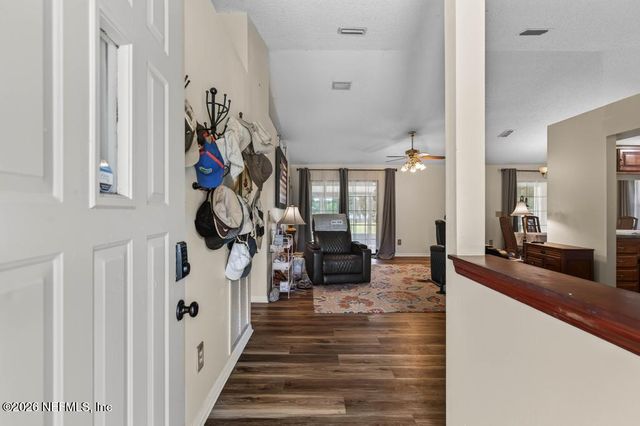 254 OLD WOODS Road, Interlachen, FL 32148