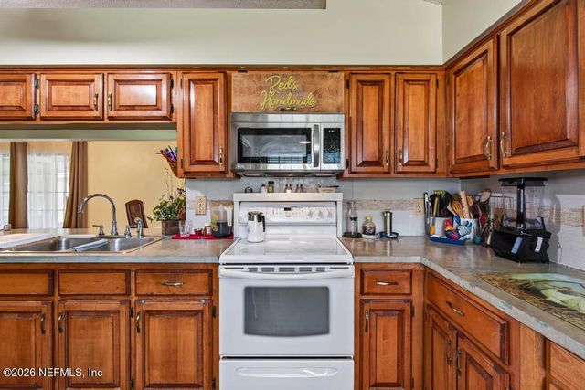 254 OLD WOODS Road, Interlachen, FL 32148