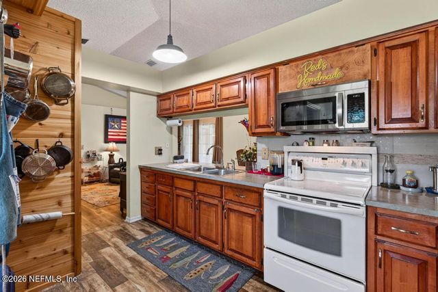 254 OLD WOODS Road, Interlachen, FL 32148
