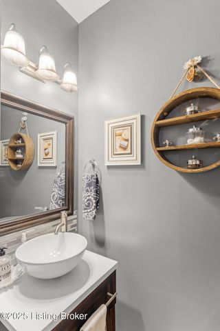 2105 Sugar Maple Dr, La Grange, KY 40031