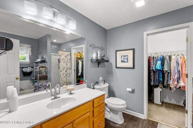 2105 Sugar Maple Dr, La Grange, KY 40031