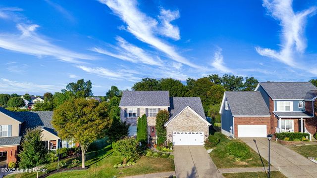 2105 Sugar Maple Dr, La Grange, KY 40031