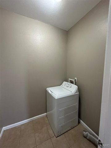 3941 Minnesota Avenue, St Louis, MO 63118