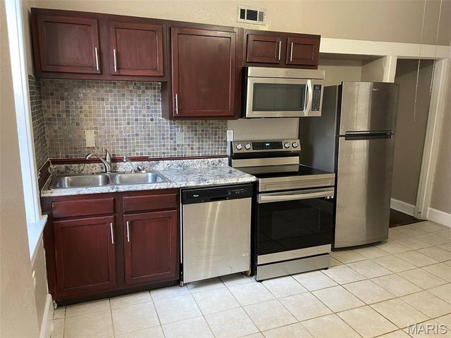 3941 Minnesota Avenue, St Louis, MO 63118